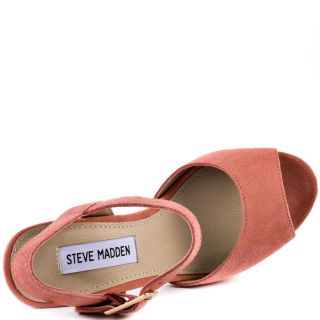Steve Maddens 8 Dynemite   Coral Suede for 109.99