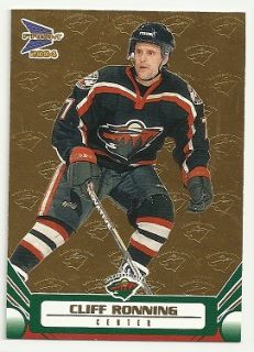 2003 04 Pacific Prism Gold 55 Cliff Ronning 425 Minnesota Wild