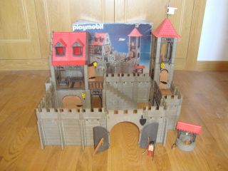 Castillo Medieval Playmobil Ref 3450 Castle Chateau Torre Con Caja