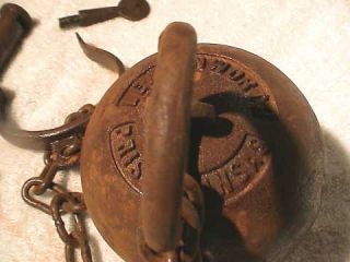 Leavenworth prison Levenworth Ball & and Chain iron s Leg HEAVY cuffs