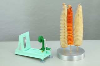 GrowingChip Twister Cutter makes twisted potato chips