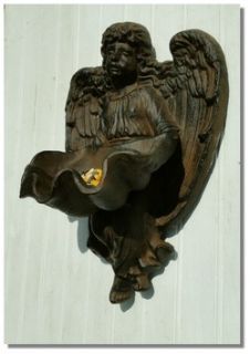 Angel Cherub BIRD FEEDER / ASHTRAY wings old cast iron rust fnsh wall