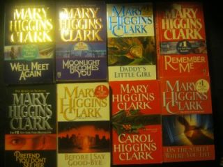 Mary Higgins Clark Lot of 19 Books LOT369