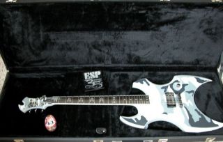 ESP Max 600 Max Cavalera Guitar w ESP Case MAX600