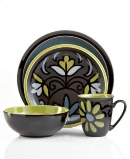 Echo Design Dinnerware, That 70s Floral 4 Piece Place Setting