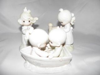 PRECIOUS MOMENTS HUGE Sugar Town Christmas Figurines Lot & Lighted