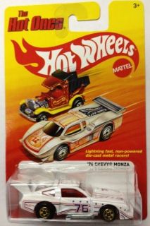 Hot Wheels 2012 The Hot Ones 76 Chevy Monza White Mattel W3775