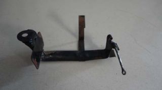 You are bidding on one used battery holder for Honda C100 C102. Thank