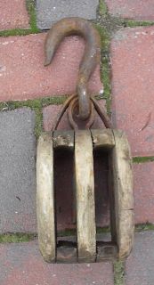 Vermont Antique Barn Farm Wood Cast Iron Pulley Tool