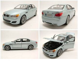 BMW M5 silberblau, Modellauto 118 / Maisto