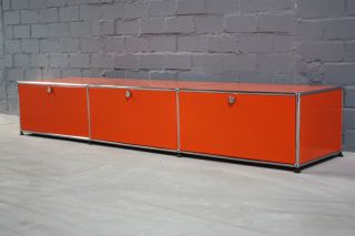 USM Haller Lowboard Hifi Board orange mit 3 Klappen