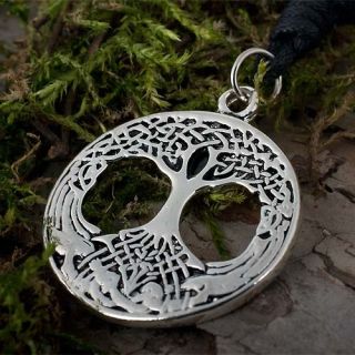 Keltischer Lebensbaum Weltenbaum Anhaenger Amulett mit Band larp
