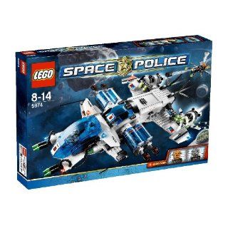 LEGO Space Police 5974   Galaktisches Gefängnisraumschiff 