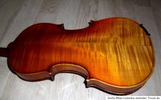 Schöne alte Geige mit 2 Bögen und Koffer