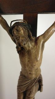 schönes, altes Kruzifix,Holz geschnitzt und gefasst