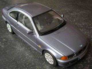 BMW 318 CI von Kyosho BMW Dealerbox 80439411583 in 118 in OVP