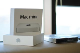 Apple Mac mini Desktop   MC815D/A (Juli, 2011)   8GB RAM