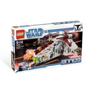 LEGO   7676 Republic Attack Gunship™, 1034 Teile