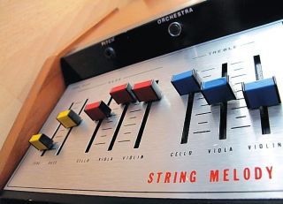 LOGAN String Melody I Stringsyntesizer analog 70´s Vintage