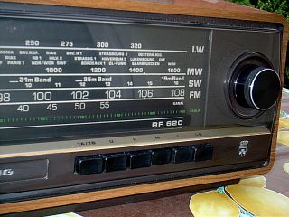 Grundig Radio RF 620 technisch und optisch einwandfrei