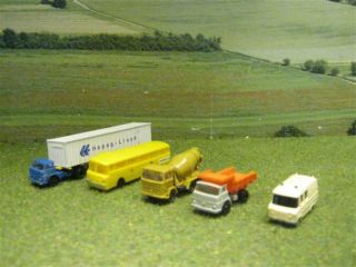 Arnold etc. Spur N 5 Fahrzeuge, LKWs, Betonmischer, Bus etc. / B690