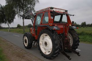 Traktor Fiat 70 90 DT Allrad Industriefrontlader