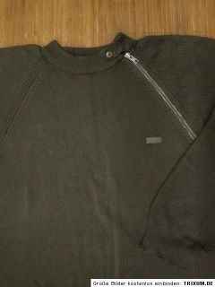 Der Pullover ist getragen, sauber und in gutem Zustand (s. Fotos unten