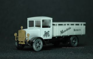 753 ü MercedesL5 Möbelkoffer 1932 HUET Versailles gelb/schwarz