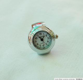 silber weiß  3 D Effekt  Ringuhr Fingeruhr Etui + Batterie Uhr für