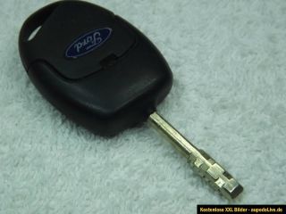 Ford 3 Tasten Funkschlüssel Schlüssel Fernbedienung Fiesta Focus