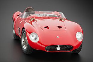 Maserati 300S, 1956, 1:18   aus über 1.838 Teilen handgearbeitet, NEU