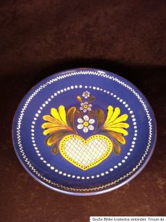 blauer Keramikteller mit Herzmotiv, handbemalt, Obstschale, Wandteller