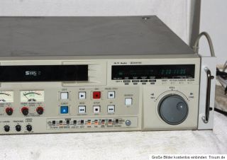 PANASONIC AG 8700 E * HighEnd Studio S VHS Stereo Audio Video Recorder