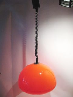 grosse 70er Jahre Lampe mit Zug Kabel Orange Neuwertig Harvey Guzzini