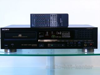 Sony CD Player ** CDP 990 ** schön großes Display