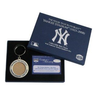 MLB 2008 Yankee Stadium Final Season Game Used Dirt In