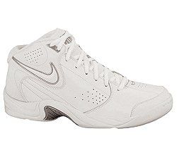 : Nike Mens Overplay V Basketball Mid Shoes in White or Black: Shoes