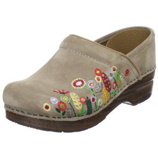 Pro Earthybuck Clog,Oatmeal Embroider,36 EU / 5.5 6 B(M) US Shoes