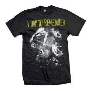 A Day To Remember   Bring The Noise T shirt , MEDIUM