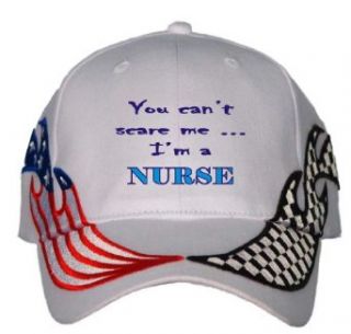 You cant scare me à Im a nurse USA Flag / Checker
