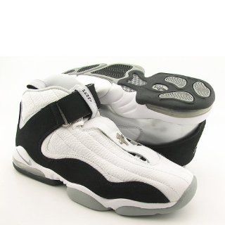NIKE Air Max Penny IV White Basketball Shoes Mens 8: Shoes
