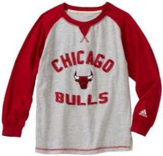 NBA Chicago Bulls Long Sleeve Vintage Crew   R289O2Bu