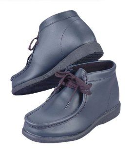 Bridgeport Leather Chukka Boot (Boys Youth Sizes 3.5   7) Shoes