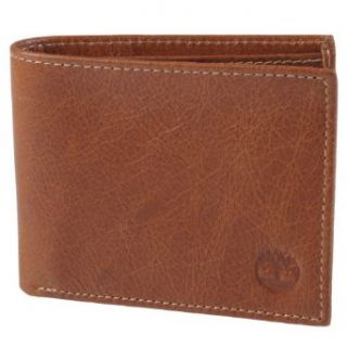 Timberland Mens Textured Bi Fold Passcase Wallet: Clothing