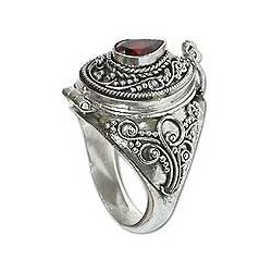 Garnet Solitaire Locket Secret Love Ring (Indonesia) Today $47.99 4
