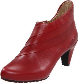  TSUBO Womens Cusus Ankle Boot,Claret/Pale Gold,6 M US Shoes