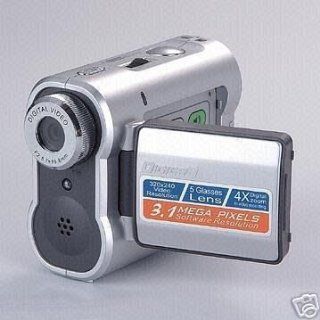 Digigr8 DV182 3.1MP 4x Digital Zoom Digital Camcorder