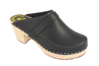 Torpatoffeln Swedish Clogs  High Heeled Clog in Black Leather Shoes