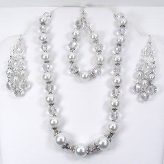 White Pearl and Clear Crystal Jewelry Set